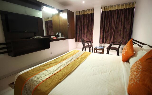 OYO Rooms Navrangpura