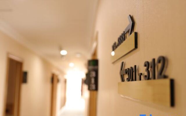 Tonghua Hotel