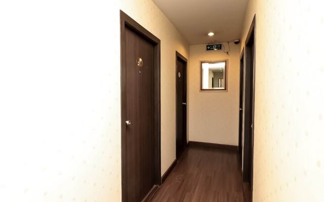 Nida Rooms Phrakhanong 984 Station at Take A Rest