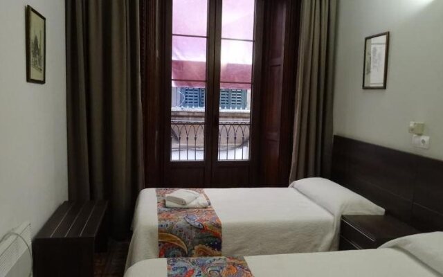 Hostal Ritzi