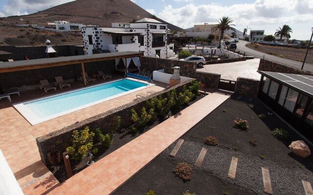 Apartamentos El Callao II