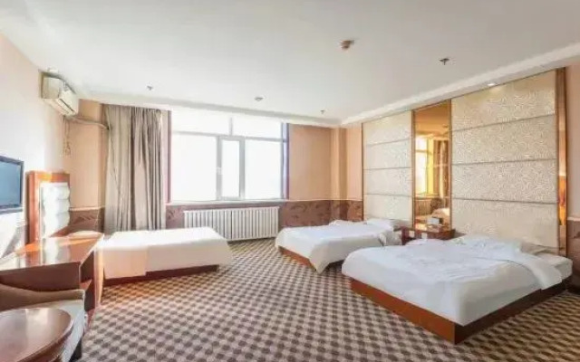 Lijing Hotel Dalat Qi