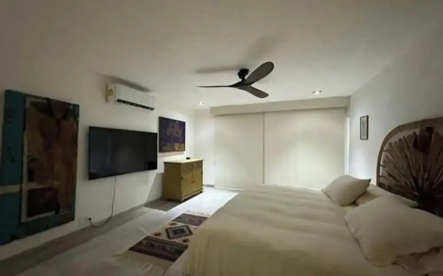 Marina-access Apartment in Peaceful Ixtapa
