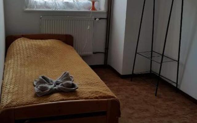 Gosciniec Silver