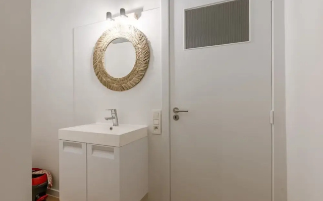 Huswell - Bright Stylish Apartment Near Beach wi