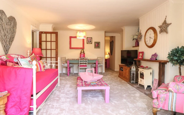 Windmill Palm Cottage