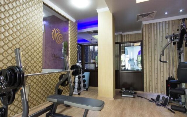 Hotel and Restaurant "Verona"