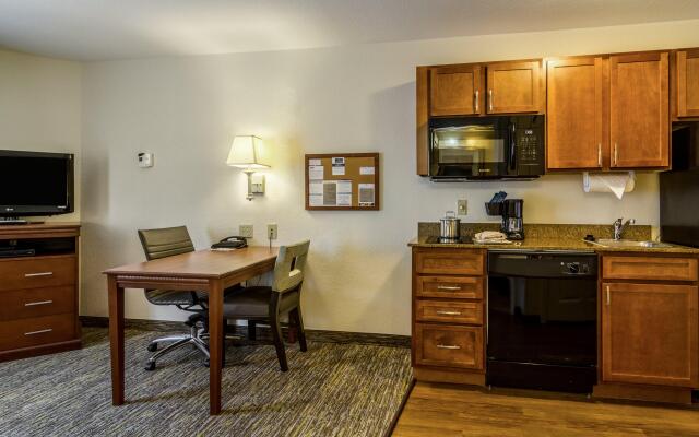 Candlewood Suites Jacksonville East Merril Road by IHG