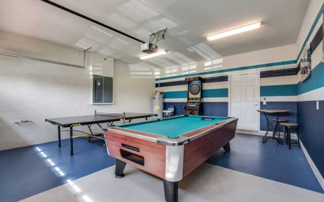 Fresh Heaven Pool Home by AV Dreams