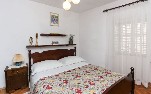 Apartment Ikana