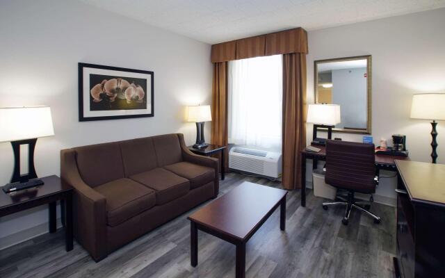 Best Western Paramus Hotel & Suites