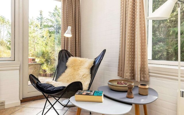 6 Person Holiday Home in Albaek