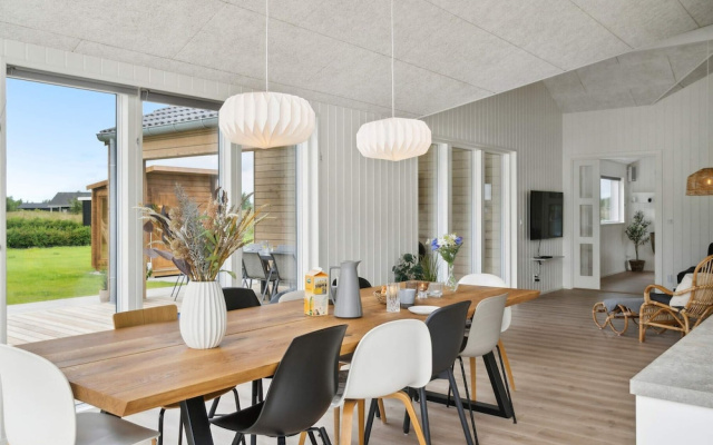 5 Star Holiday Home in Lokken