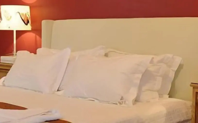 Hotel Ritz Sumbe
