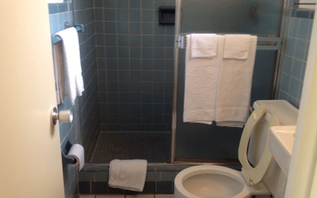 Economy Inn