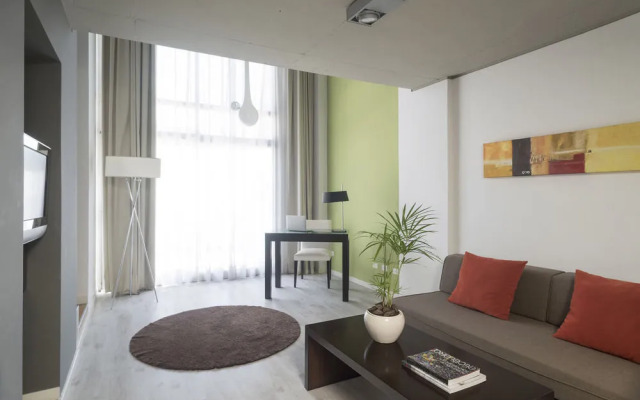 Urbanica The Suites Hotel