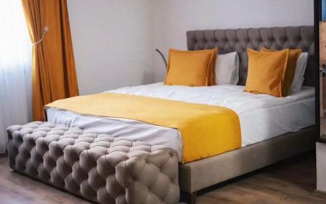 Hotel & Restaurant Domestika