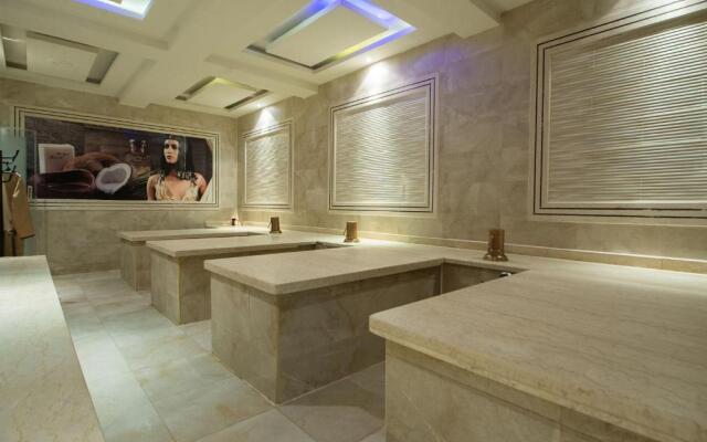 Pharaoh Azur Resort
