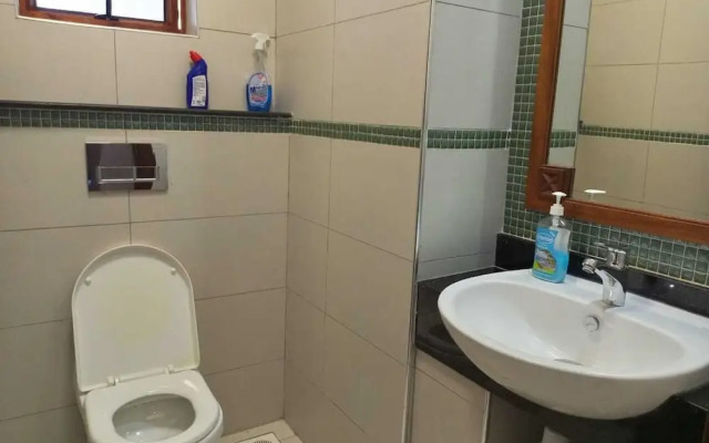 Lux Suites La Vida Sultan Palace Homes
