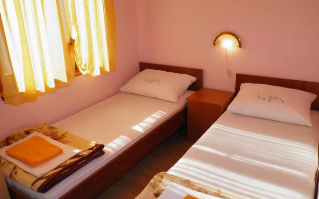 Dujmovic Zeljka - Two Bedroom