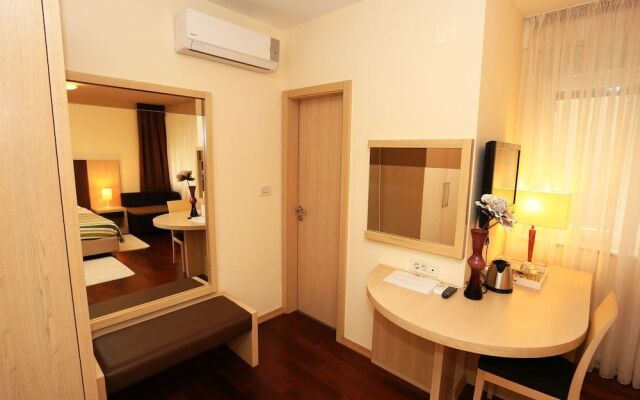 Scallop Rooms