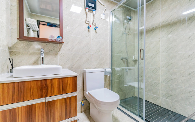 Changfeng Future Apartment Hotel