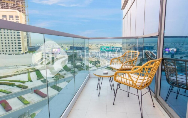 Bloomfields Stylish 1br Orchid