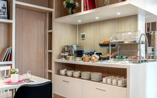 Citadines Montmartre Paris