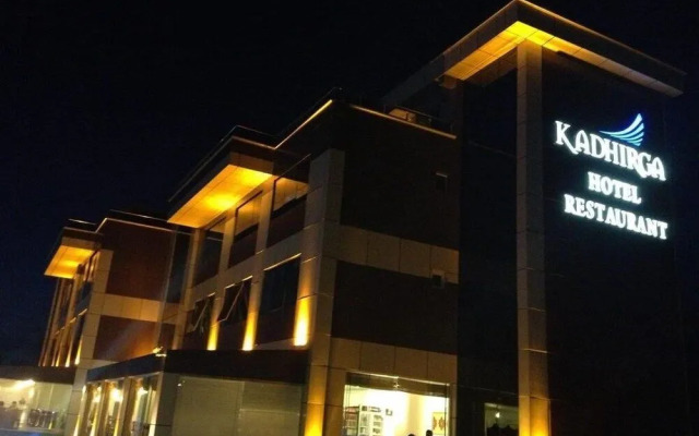 Kadhirga Hotel