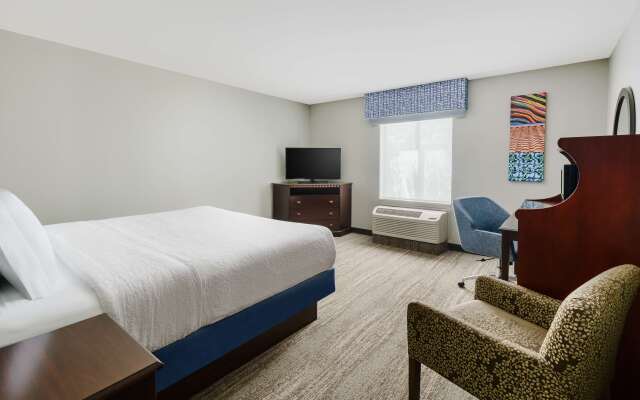 Hampton Inn & Suites West Sacramento