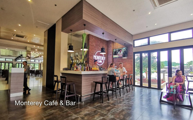 Fairways and Bluewater Boracay