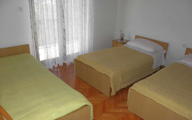 Apartment DaRi - 70m from Sea: A4 Sali, Island Dugi otok