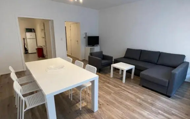 Lovely 2 bedroom appartment near Knokke-Strand Beach Bar