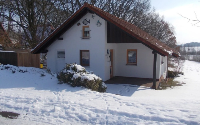 Sunlit Holiday Home near Town Center in Marlow
