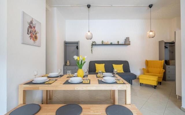 Stylish Apartment for 8 in Hamburg Hammerbrook