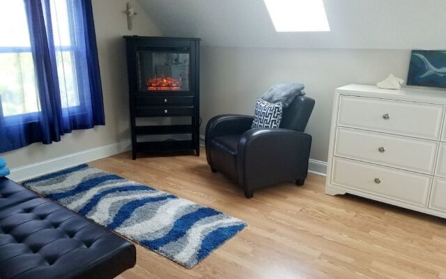 Sunshine Cove - 5 Br Home