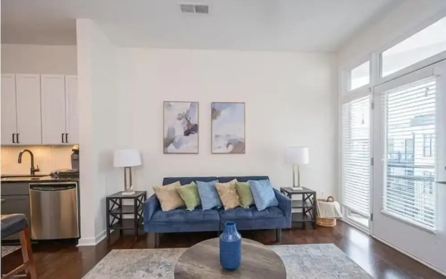Modern Luxury Apartment with Gym 410