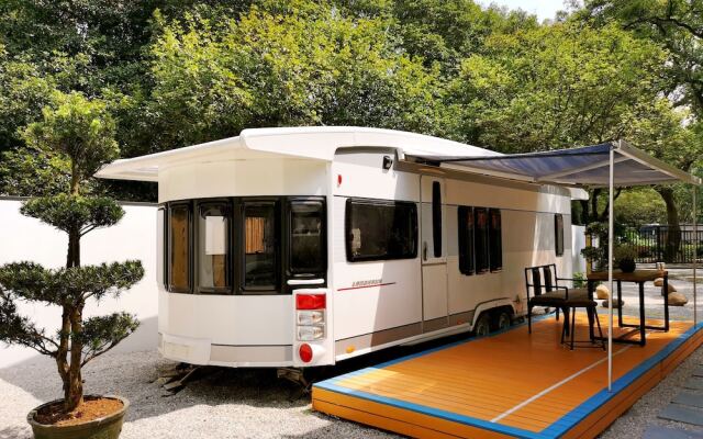 Hantang Xinge Touring Car House