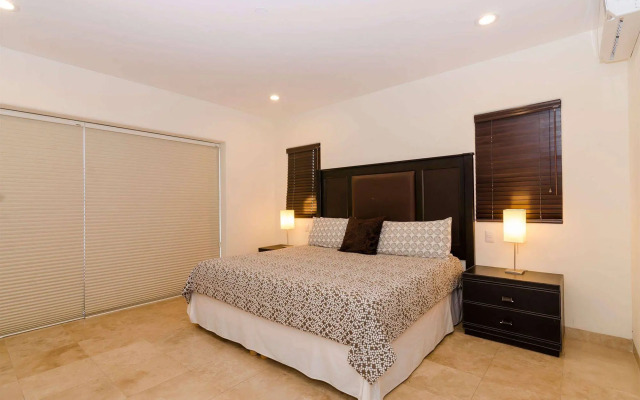Ventanas Hotel & Residences