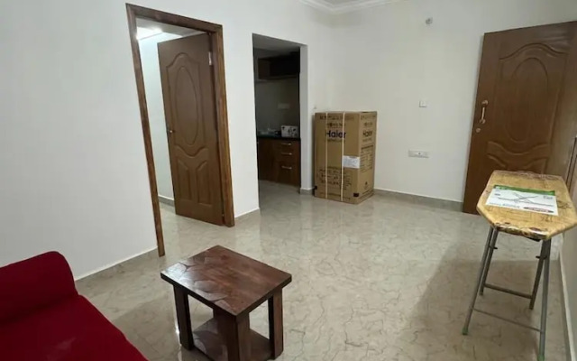 White Stone Apartments