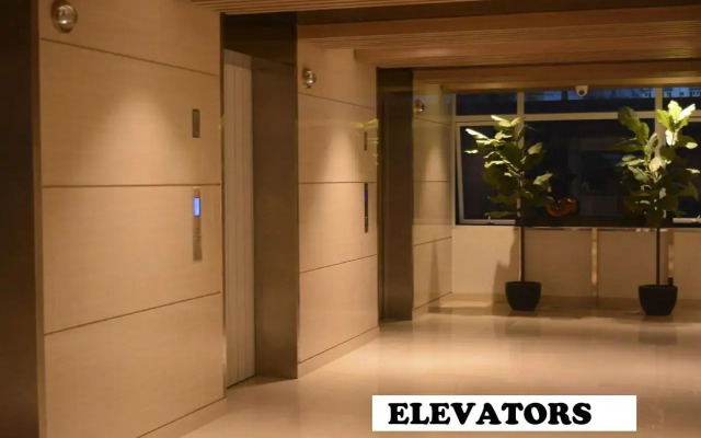 Lovely Condo 2-BR w/balcony in SM-Sucat, Paranaque