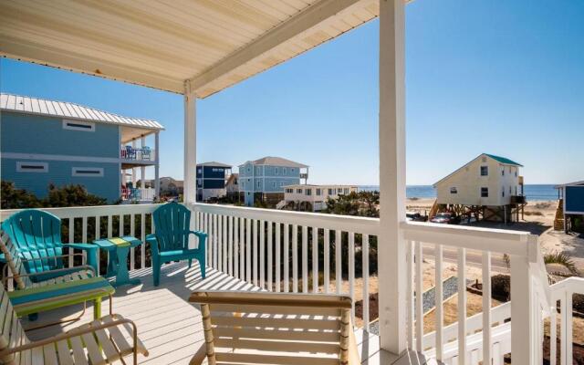 Sea Glass by Oak Island Accommodations