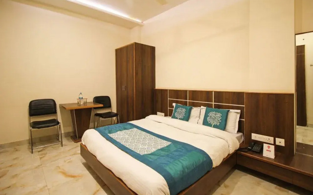 OYO 7209 Hotel Rama Palace