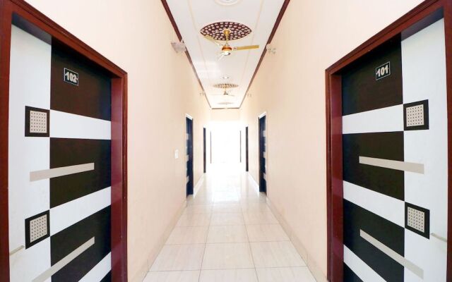 Hotel Pushp Vatika by OYO Rooms