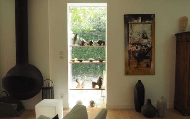 Lavinia Home