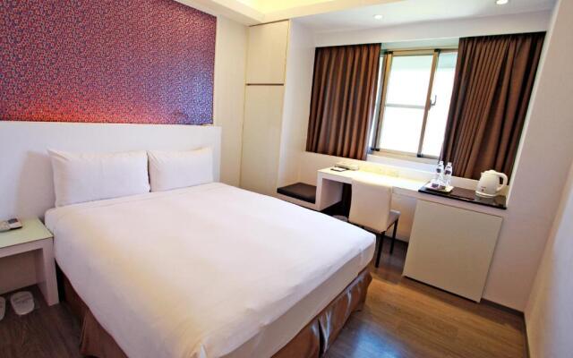 Yes Hotel