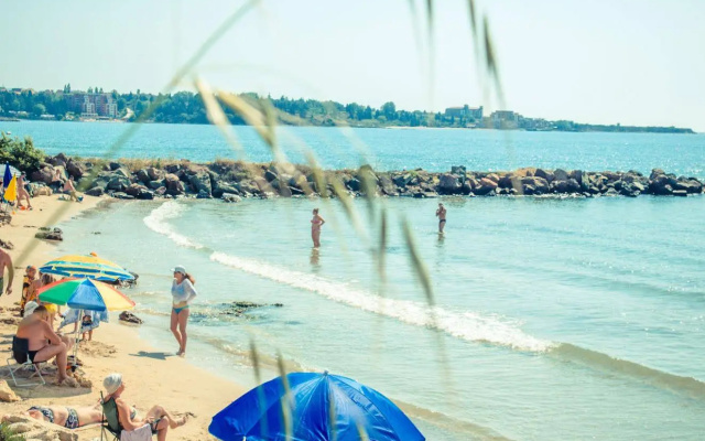 Riviera Fort Beach