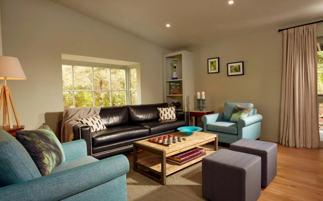 Awaroa Lodge