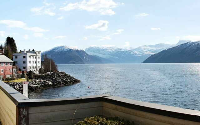 10 Person Holiday Home in Kjølsdalen