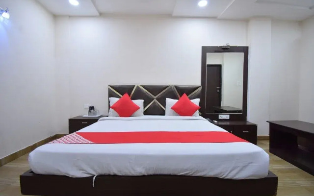 OYO 60291 Hotel Siddhi Vinayak
